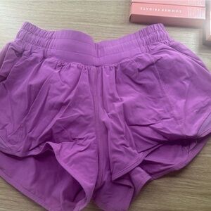 Lululemon hotty hot shorts